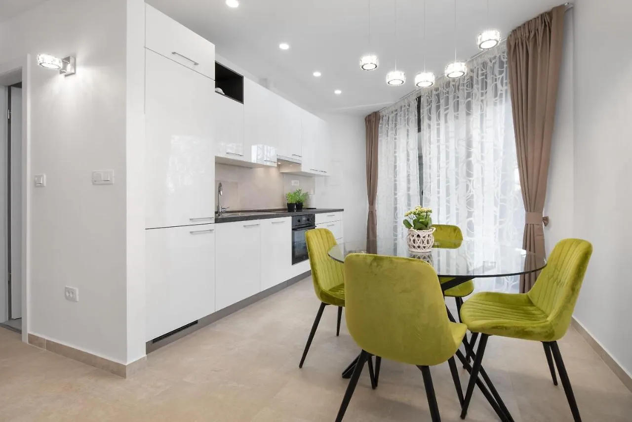 ספליט Apartment Amadeo 0*,  קרואטיה