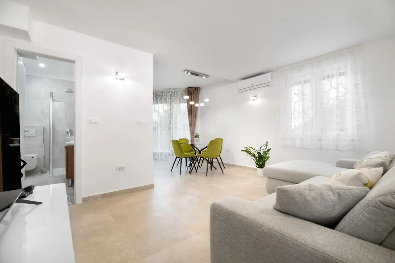 Apartment Amadeo Split